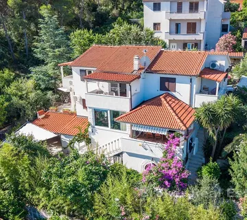 Kuća za odmor s vrtom i neometanim pogledom na more - Žedno, Trogir