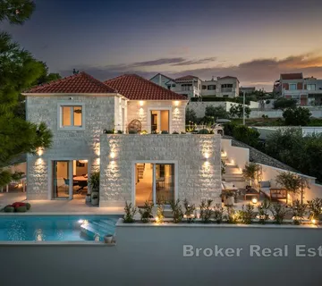 Kamena vila s pogledom na more - Brač, Brač