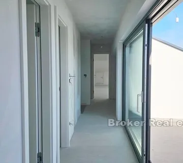Prostran stan u centru grada - Poreč