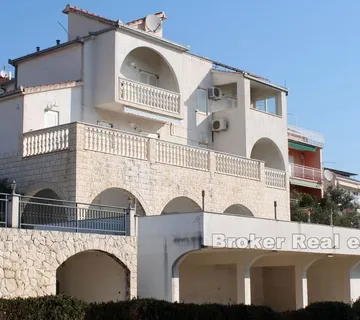 Apartmanska kuća sa pogledom na more - Trogir