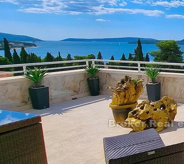 Luksuzan penthouse s otvorenim pogledom na more - Trogir