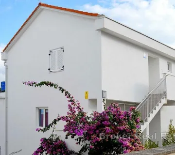 Apartman u blizini plaže - Šolta, Šolta