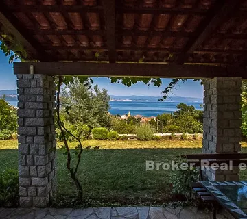 Samostojeća kuća sa zemljištem, na prodaju - Rijeka, Rijeka