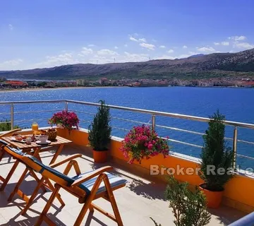 Kuća/mini hotel prvi red do mora - Pag