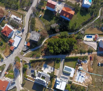 Zemljište s projektom za tri moderne vile s pogledom - Kaštel Kambelovac, Kaštela