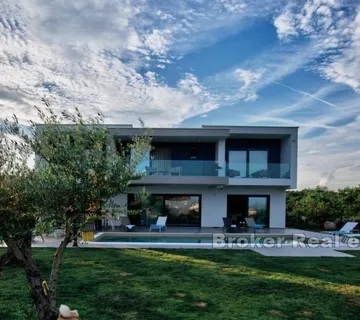 Moderna vila s bazenom - Krk