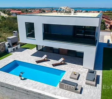 Moderna vila s bazenom - Vrsi