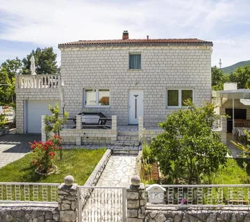 Kamena obiteljska kuća pogodna za turizam - Pelješac, Pelješac