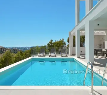 Luksuzna vila s bazenom - Žrnovnica, Split