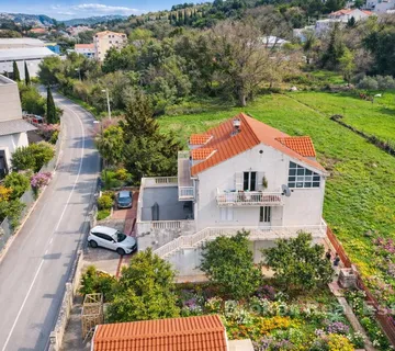 Kuća s dodatnim objektom i vrtom - Dubrovnik, Dubrovnik