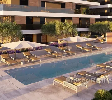 Luksuzni trosobni apartman u prvom redu do mora - Žedno, Trogir