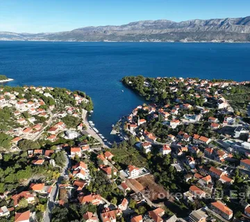Tradicionalna dvojna dalmatinska kuća - Brač, Brač