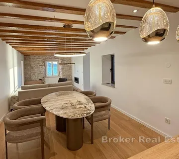 Luksuzan apartman u prvom redu do mora - Sibenik, Sibenik