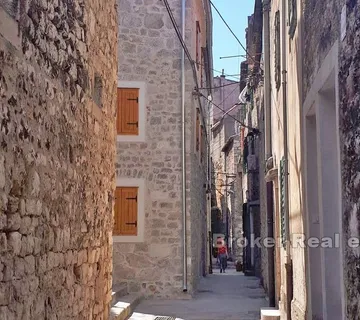 Kuća u centru, roh bau - Sibenik, Sibenik
