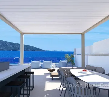 Penthouse s bazenom i krovnom terasom - otvoren pogled na more - Primošten