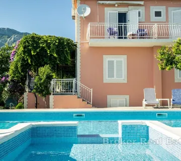 Samostojeća kuća s bazenom i pogledom na more - Pelješac, Pelješac
