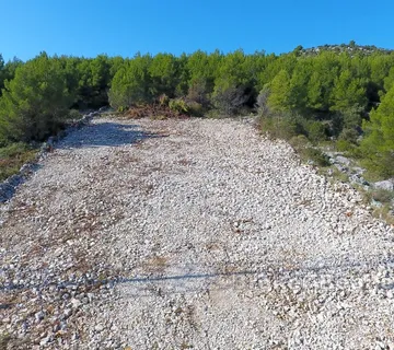 Prostrano zemljište sa panoramskim pogledom na more - Marina