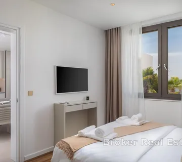 Moderna vila u neposrednoj blizini mora - Pašman