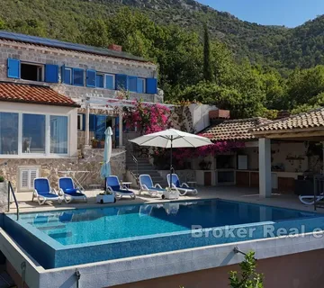 Kamena vila s bazenom i očaravajućim pogledom na more - Dubrovnik, Dubrovnik