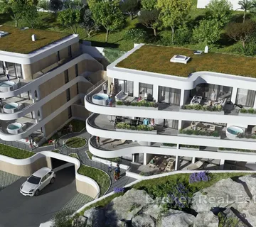 Ekskluzivan trosoban stan na drugom katu s jacuzzijem i terasom - Opatija