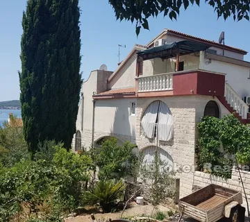 Kuća s pogledom na more - Rogoznica