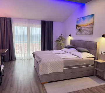 Hrvatska, Čiovo, Okrug Gornji, Kuća 435 m2, Samo 150 metara od Mora - cover