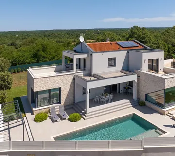 Hrvatska, Poreč, Varvari – potpuno namještena luksuzna vila s bazenom, 280 m² - cover