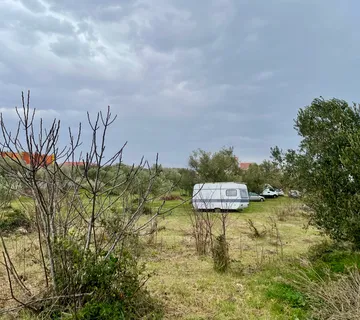 Zadar, Sukošan Građevinsko zemljište – Izvrsna lokacija samo 250 m od plaže