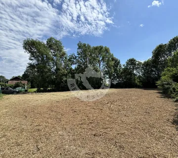 Ivanić Grad, Građevinsko zemljište 1380 m2 , Zagrebačka županija