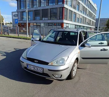 ** FORD FOCUS ** 2003 Godina - 1.6 benzin - cover