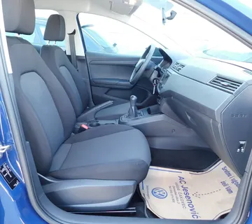 05960 SEAT Ibiza 1.0 MPI 55kW Reference - cover