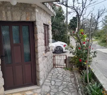 Stinica, polovica kuće u Parku prirode Velebit (prodaja) - cover