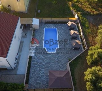 Zadar-KOŽINO, samostojeća kuća katnica s bazenom - cover