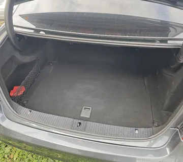 Mercedes-Benz E-klasa 200 CDI, automatik - cover