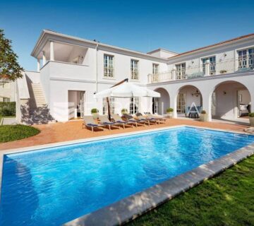 Istra, Vabriga, raskošna samostojeća vila  od 348 m2 na  velikoj okućnici - cover