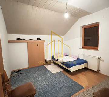 Prostran 4-soban stan 96 m2 na katu kuće + balkon + parking! - cover
