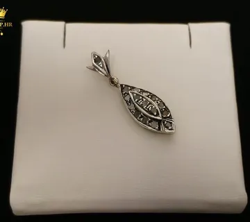 ZLATNI PRIVJESAK 14K 2,19G S CRNIM DIJAMANTIMA 0,16CT/ R1, RATE! - cover