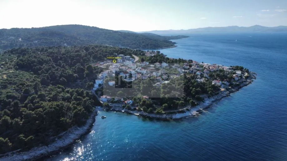 Dvosobni stan s pogledom na more u Stomorskoj(OTOK ŠOLTA) - cover