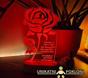 Poklon za voljenu osobu – ambijentalna personalizirana lampa - cover