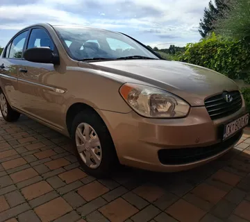 Hyundai Accent 1.5 CRDI - cover