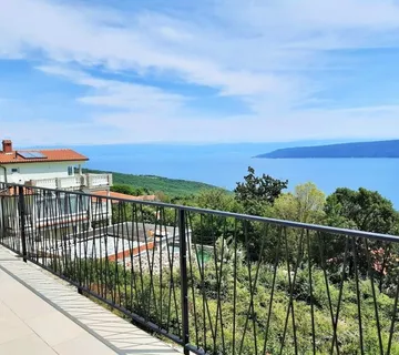 Istra Zagorje, kuća 100 m2 sa prekrasnim pogledom na Kvarnerski zaljev - cover