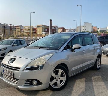 Prodajem Peugeot 5008 - cover