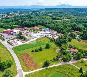 Pazin građevinsko zemljište u industrijskoj zoni! - cover