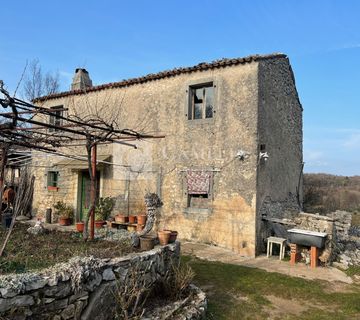 Labin okolica predivno imanje sa pogledom! - cover