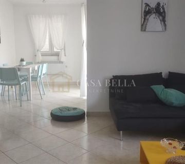 Senj- Bunica 2S+ DB, 150 m do mora! - cover