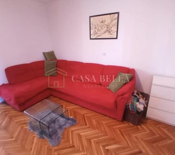 Donja Drenova,2SB klasični stan,2 kat,balkon - cover