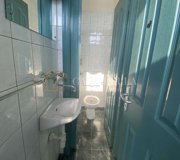 Poslovni prostor Oroslavje - cover