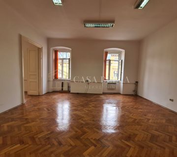 RIJEKA, CENTAR - Poslovni prostor za najam površine 64 m2 - cover