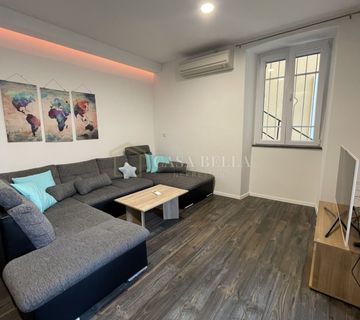 Moderno uređen dvosoban stan u centru Opatije, 100m2 - cover