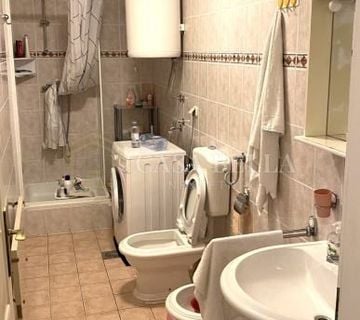 Crikvenica,Kačjak,Apartman 50m2 i garsonjera 10,50m2 - cover